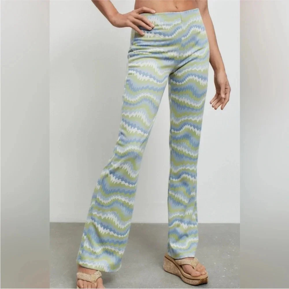 Urban Outfitters Bryn Pull-On Flare Y2K pants